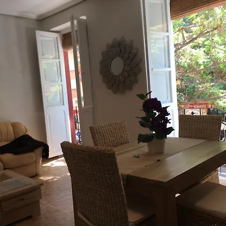 Travel Habitat Plaza De Espana Apartment Valencia